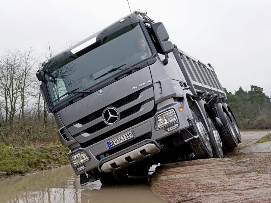  Mercedes-Benz Actros 4148 2009 года  (фото 7 из 25)